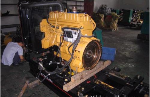 陕西柴油发电机维修_COPY
